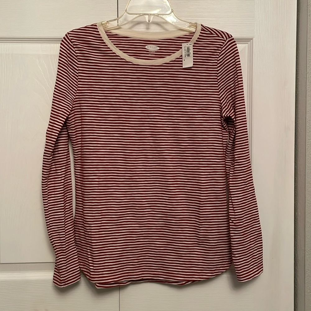 NWT OLD NAVY Striped Long Sleeve Tee Shirt with Curved Hems Small